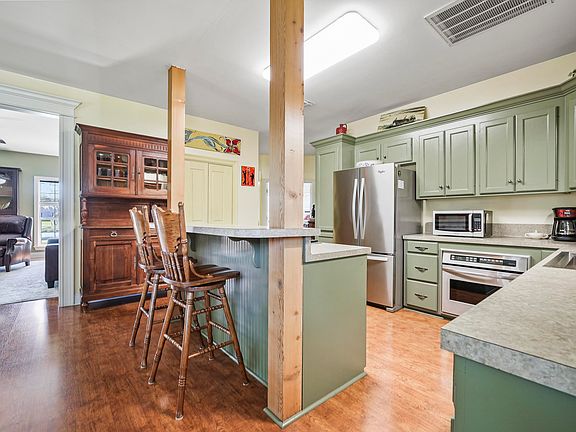 5th image of 2843 Lee Dr