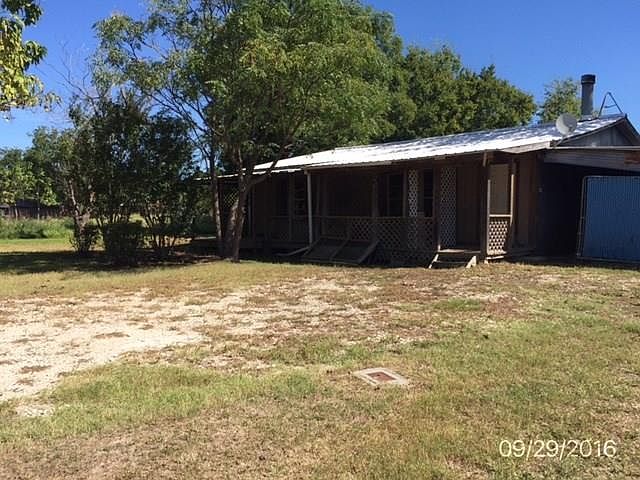 1st image of 620 County Road 2240