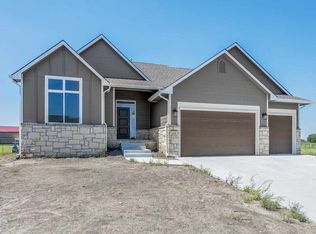 1318 W Ledgestone St, Andover, KS 67002