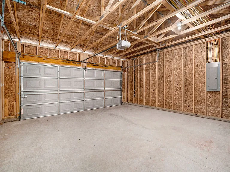 1610 Autumn Ridge Ln — Photo 19