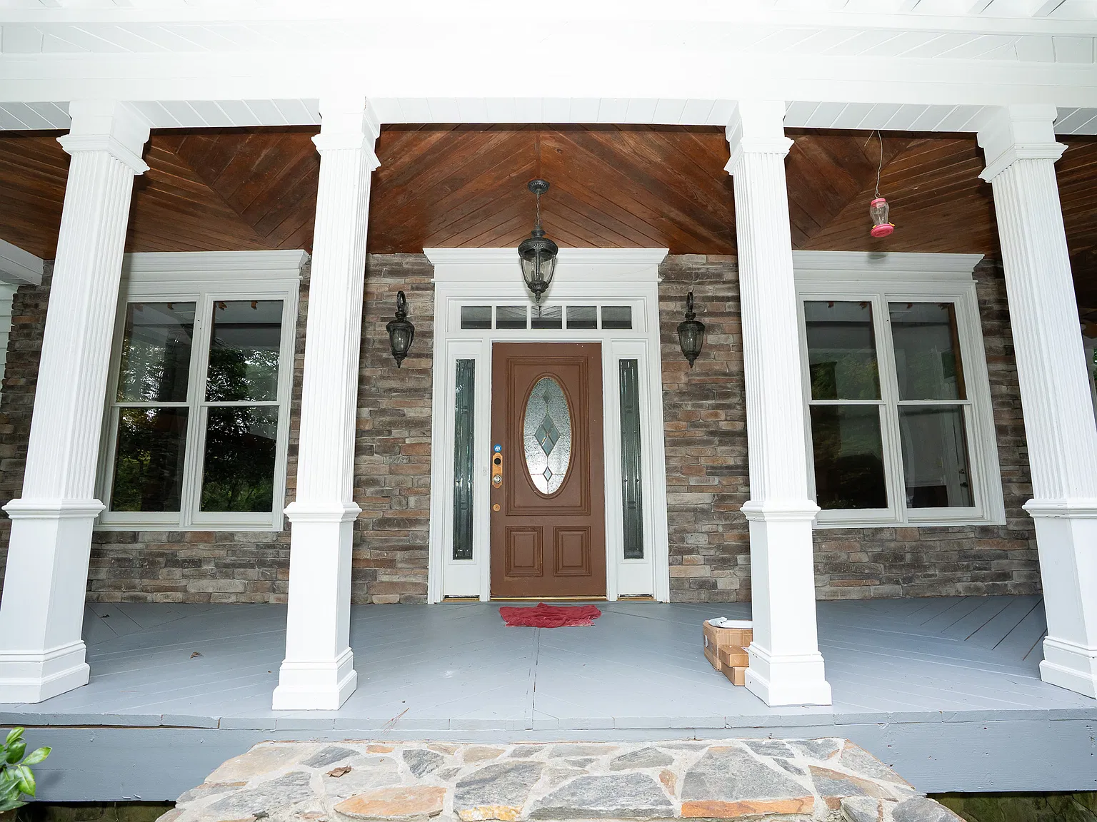 4 bed, 4600 sqft, $3,600 — Photo 3