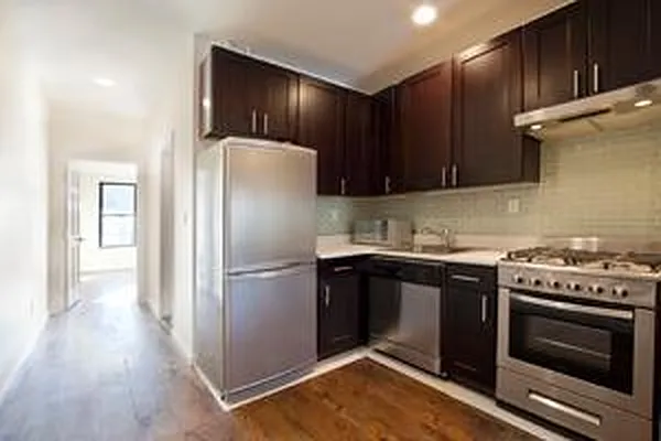 Rented by Miron Properties | media 10