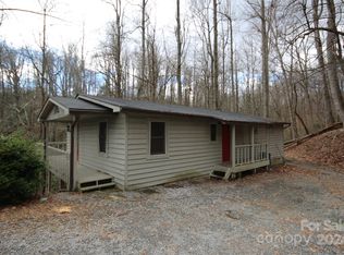 128 Cheulah Rd, Brevard, NC 28712