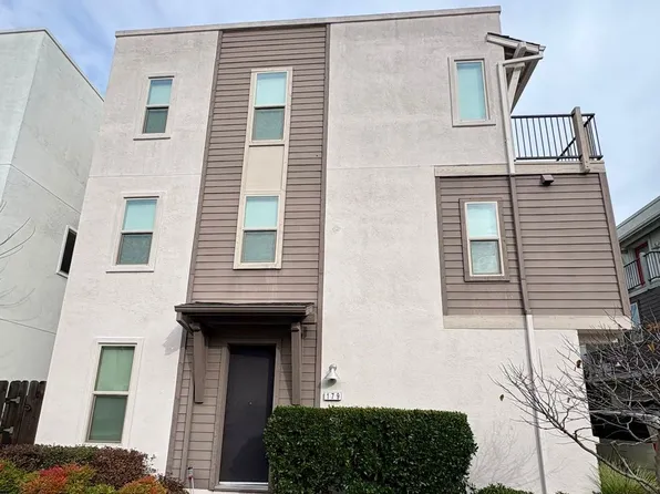 179 Log Pond Ln, Sacramento, CA 95818