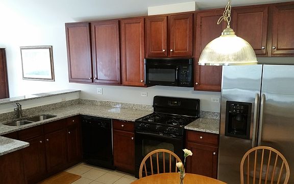 5th image of 191 Rosehall Dr