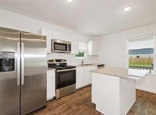 16722 N Marie Village Dr, Conroe, TX 77306