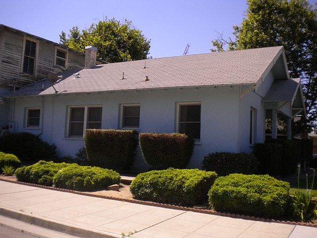 2nd image of 105 Pollasky Ave