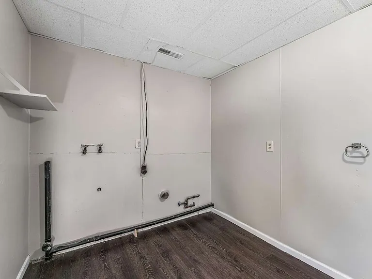 804 Pine St — Photo 21