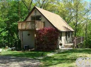 4545 Walz Rd, Jackson, MI 49201