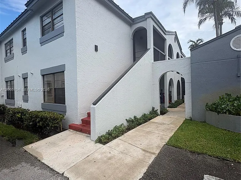 18236 Mediterranean Blvd #3-12 — Photo 1