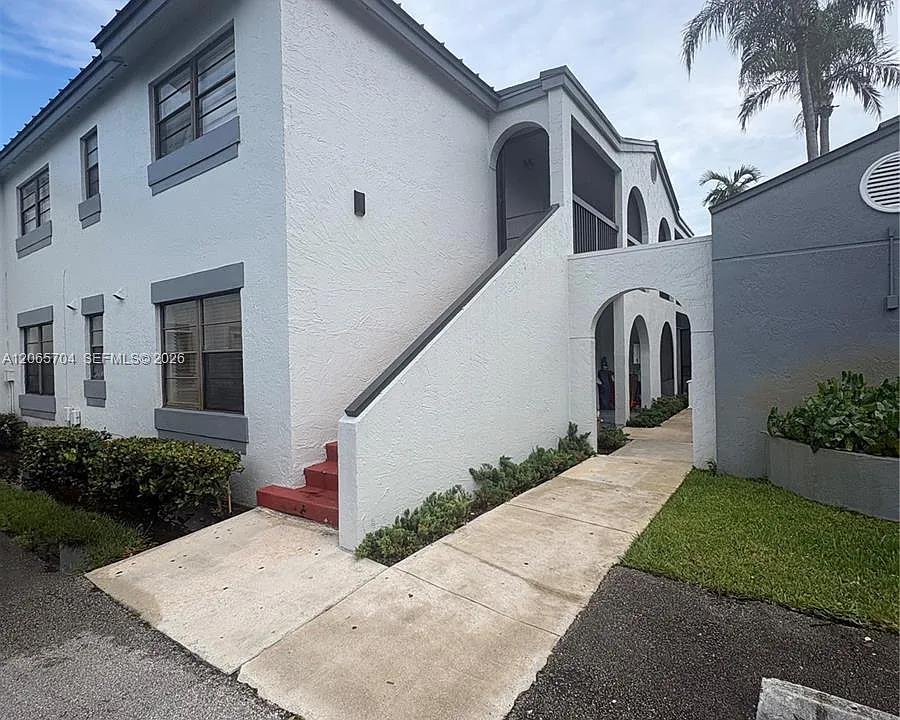 18236 Mediterranean Blvd #3-12