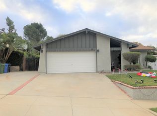 819 N Muirfield Ave, Simi Valley, CA 93065