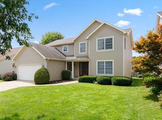 1412 Windham Hill Rd, Bloomington, IL 61704