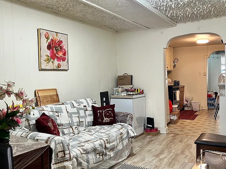 3304 Bouck Ave #1 — Photo 3