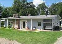 1st image of 606 E 18th St