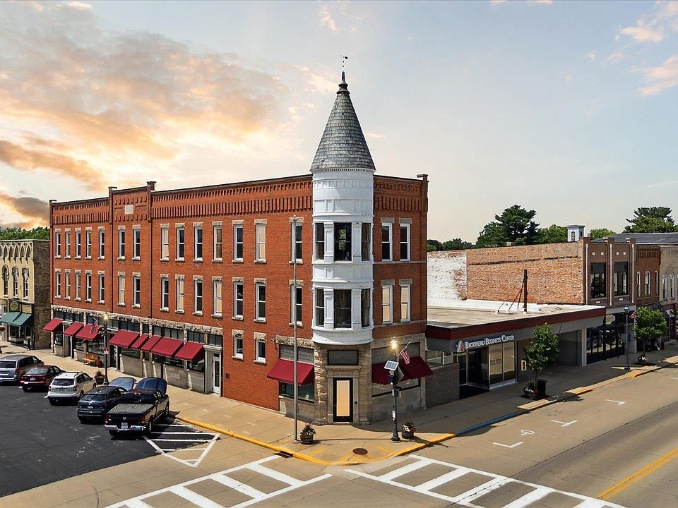 1st image of 1035 1st Center Ave