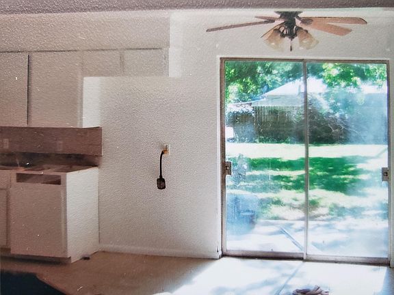 5th image of 9054 Southwood Dr
