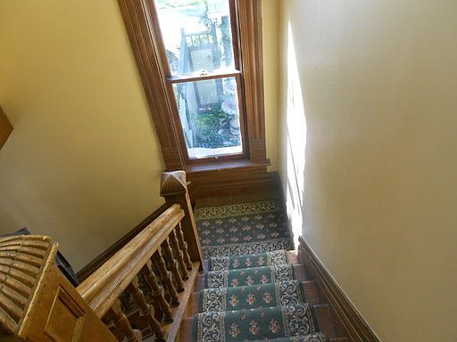 4th image of 1927 E 20th Ave