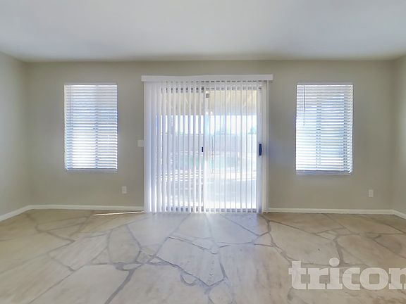 4th image of 6604 E Fairbrook St