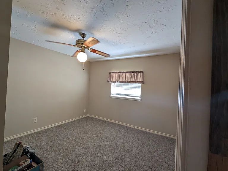 2028 Cheryl Dr — Photo 37
