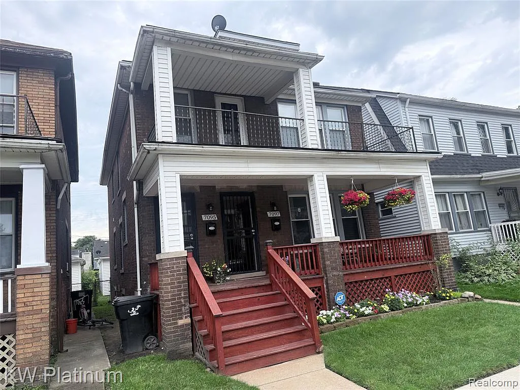 2 bed, 950 sqft, $1,150 — Photo 3