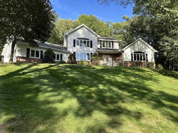 1425 Russet Circle, Reedsburg, WI 53958