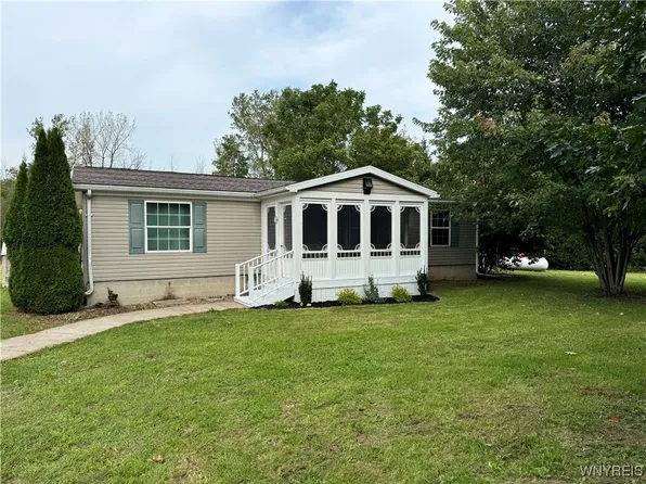 14671 Lime Kiln Rd, Albion, NY 14411
