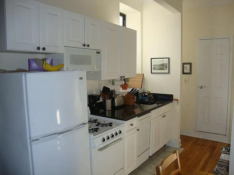 73 E 3rd St #E3 — Photo 4