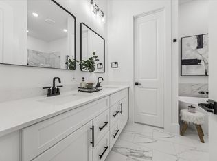 5606 Azores, Houston, TX 77091