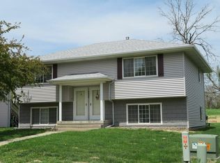 4008 Avenue G #A & B, Council Bluffs, IA 51501