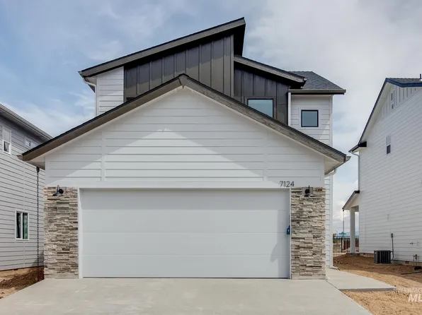 7124 W Riverwood St, Boise, ID 83709