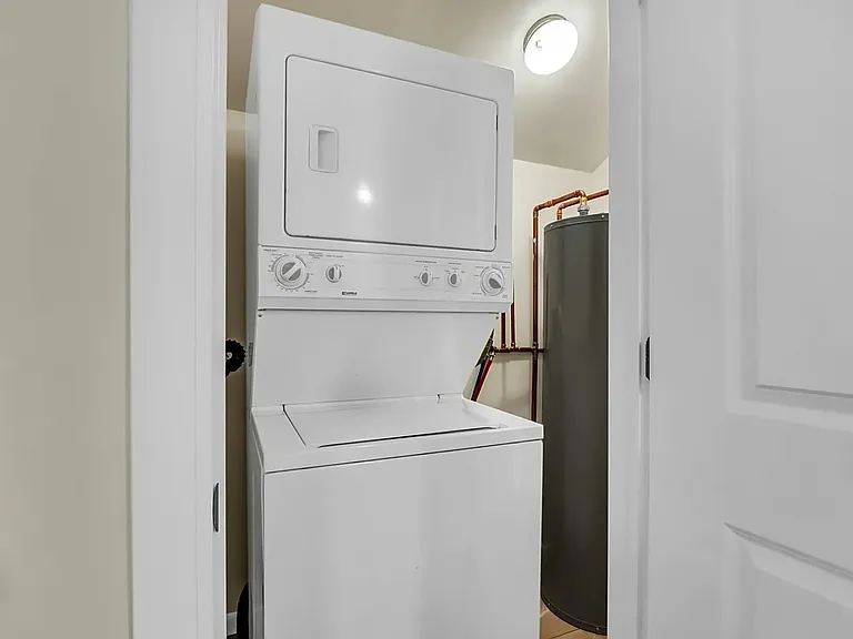 719 Wakefield Rd — Photo 16