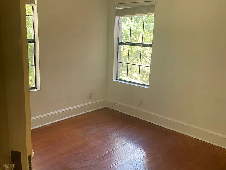 504 Beverly St #5 — Photo 5