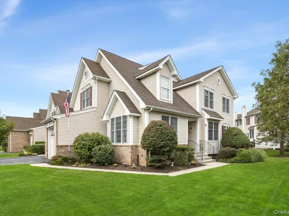 12 Sassinoro Boulevard, Cortlandt Manor, NY 10567