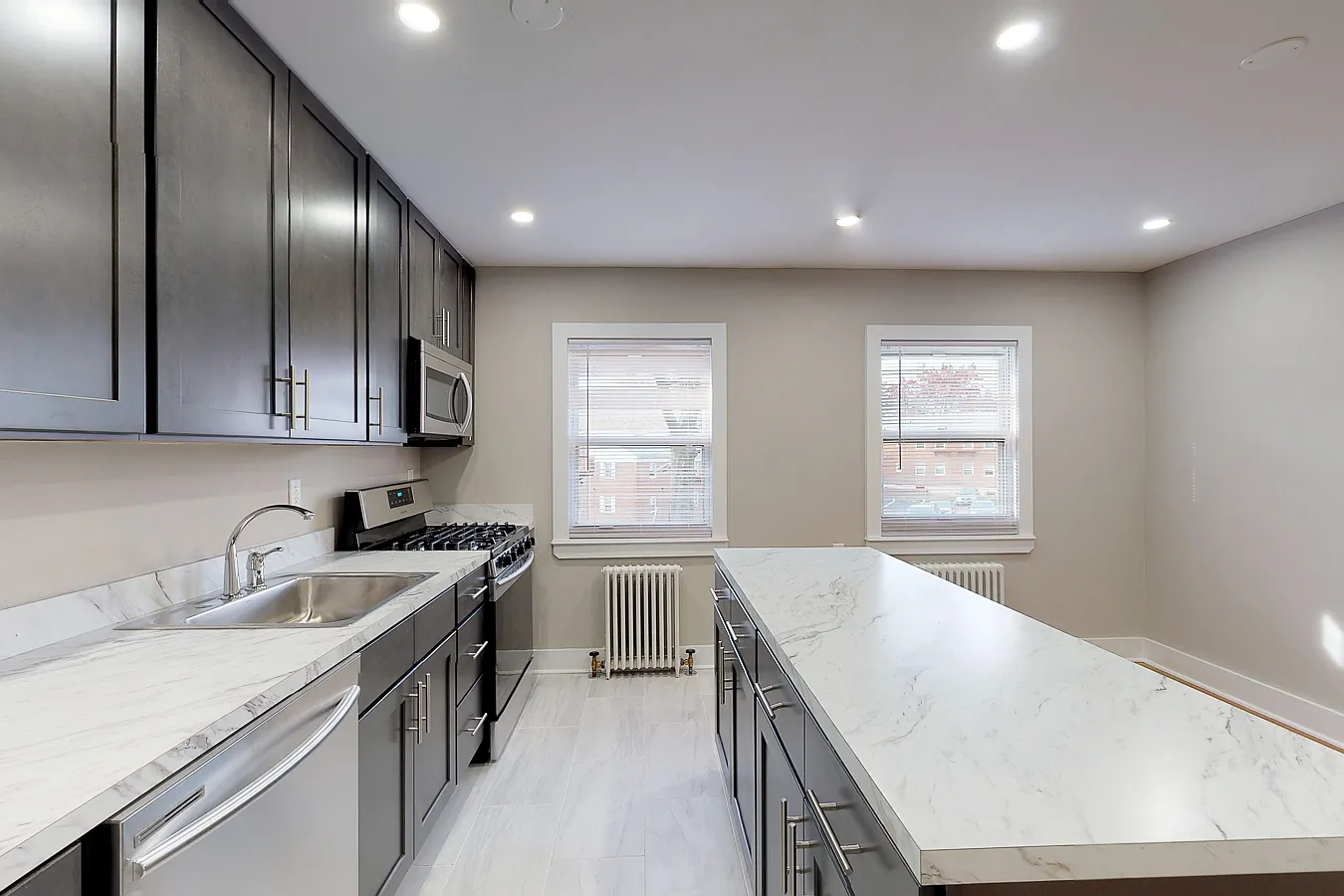 Forest Hill Apartments — Photo 2