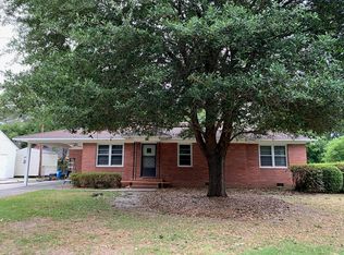 1609 Windsor Dr, Waycross, GA 31501