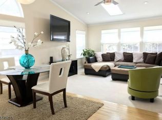 204 Reed Ln, Bedminster, NJ 07921