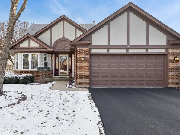 13449 S Redberry Cir, Plainfield, IL 60544