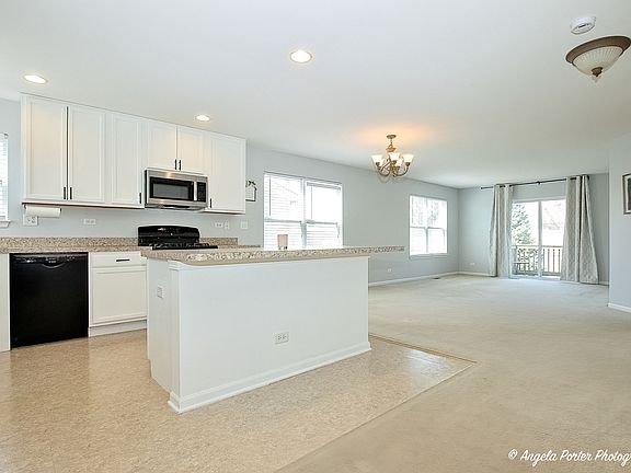 5th image of 1244 Chesterton Dr #1244