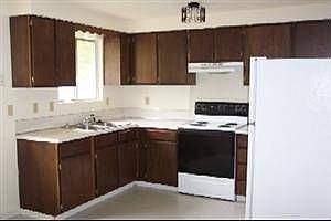 2nd image of 1515 E Spruce St APT B