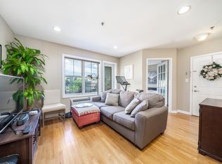 204 Jackson St APT 6, Hoboken, NJ 07030