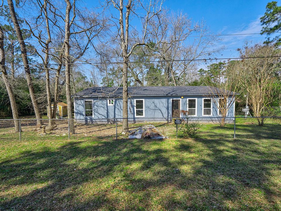 1st image of 30519 Lake Circle Ln