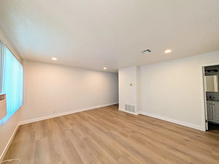 Living Room empty