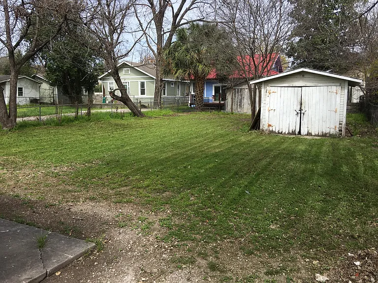 149 Hickman — Photo 22