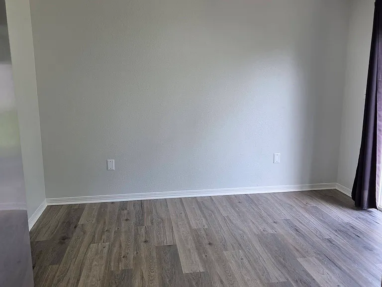 205 Southview Dr — Photo 22