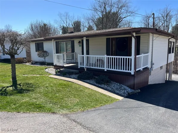 610 East St, Hopedale, OH 43976