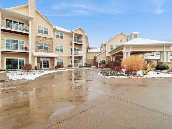 600 E Hillcrest Ave UNIT 201