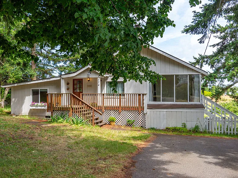 774 Power Rd — Photo 35