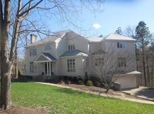 9903 Colony Bluff Dr, Henrico, VA 23238