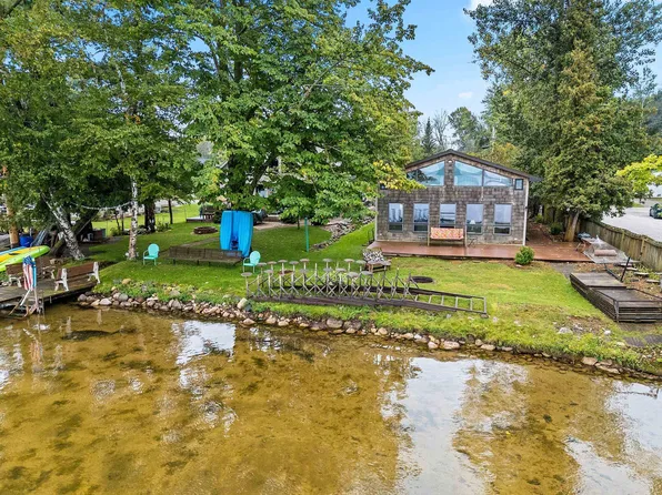 9401 County Road G, Suring, WI 54174